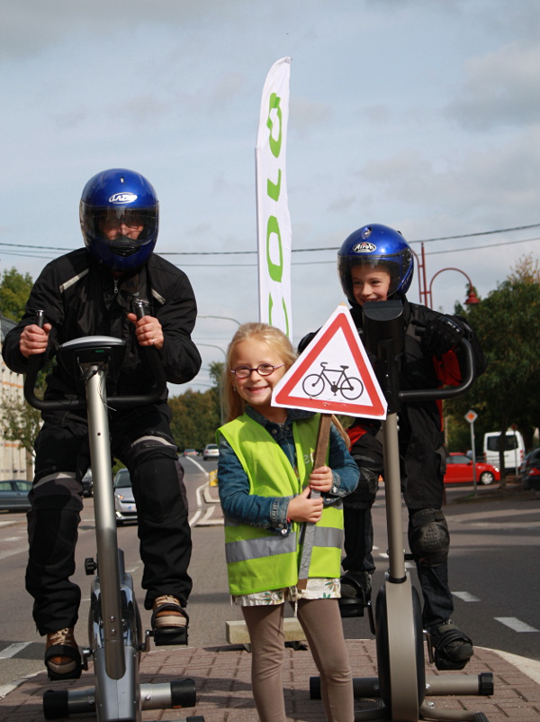 Jean-François Gerkens sur un vélo d'apparetement